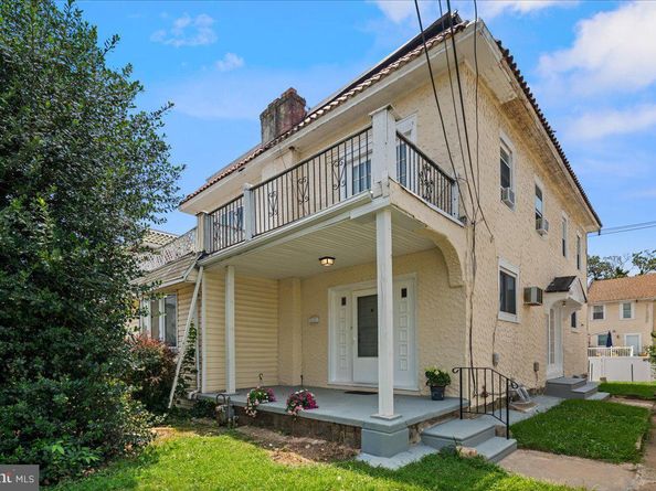 908 Yeadon Avenue, Lansdowne PA 19050