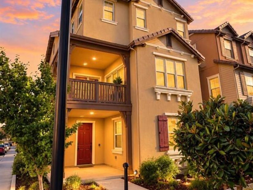 1517 Hidden Creek Lane, Milpitas CA 95035