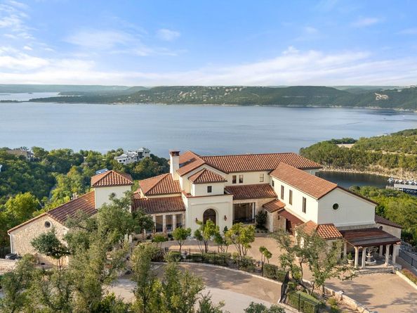 12600 Lyndon DR, Austin TX 78732