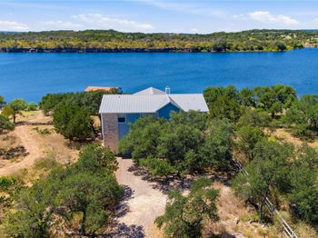 2406 Patriot DR
