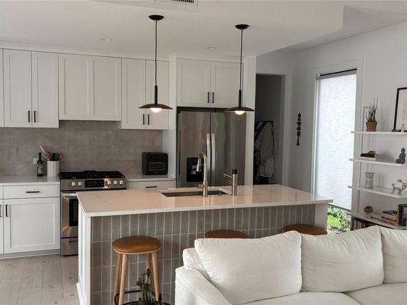 1816 Adina ST 2, Austin TX 78721