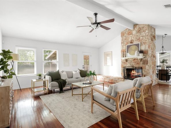 8306 Seminary Ridge Dr, Austin TX 78745
