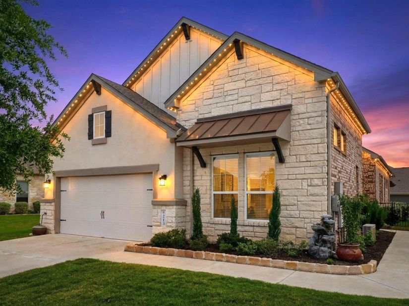213 Encore DR, Liberty Hill TX 78642