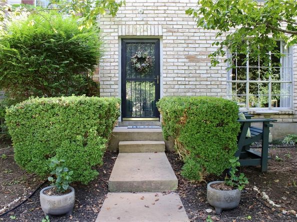 1904 Rosetti DR 109, Austin TX 78752