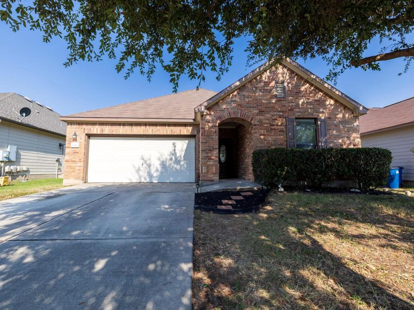8720 Sturmer ST, Austin TX 78747