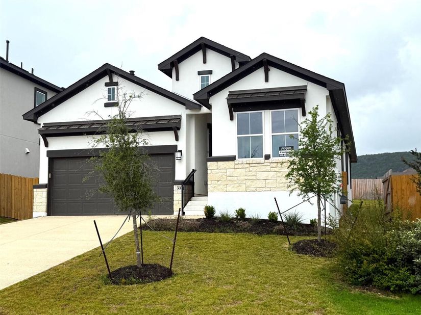 8510 Red Bottle Brush RD, Lago Vista TX 78645