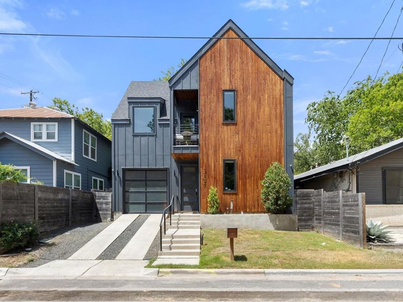 2202 Santa Rita ST, Austin TX 78702