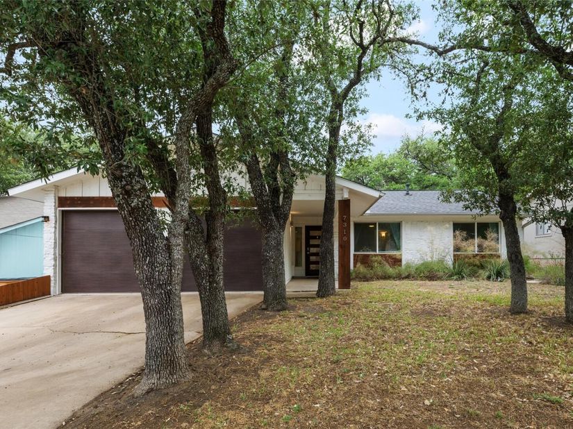 7310 Broken Arrow LN, Austin TX 78745