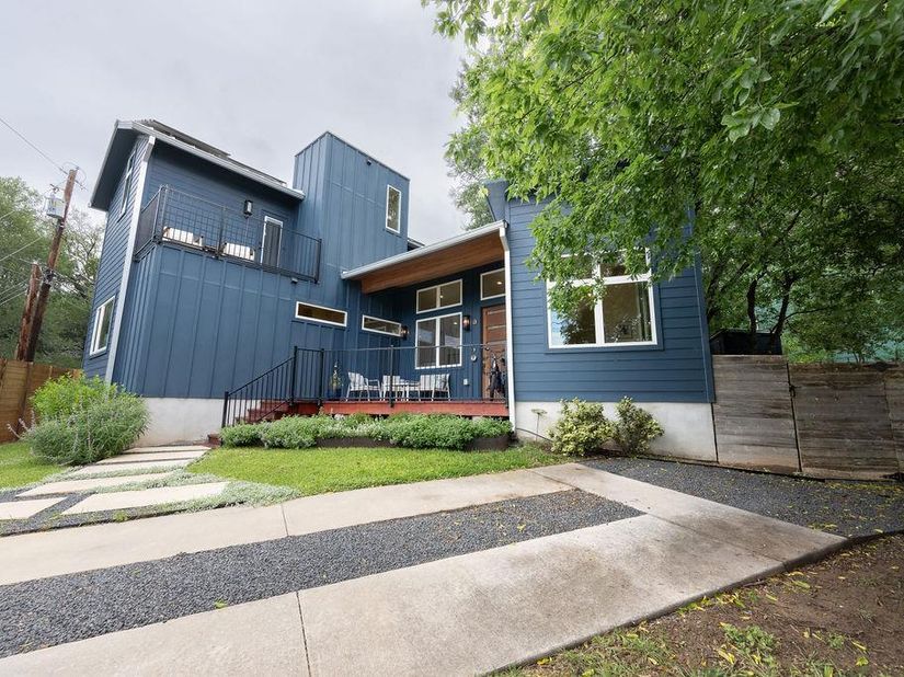 3923 E 16th ST A, Austin TX 78721