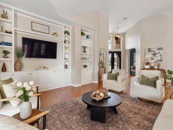 100 Dovetail LN