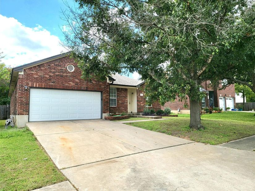 8505 Chat LN, Round Rock TX 78681