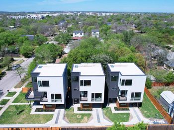 100 W Odell ST