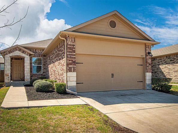 3513 Ortman DR, Pflugerville TX 78660