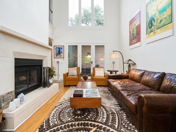 902 W 18th ST B, Austin TX 78701