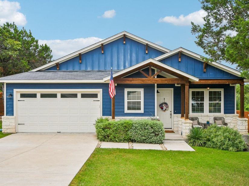 2909 Davis CV, Lago Vista TX 78645