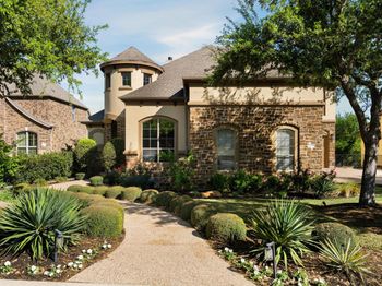 205 Emerald Ridge DR