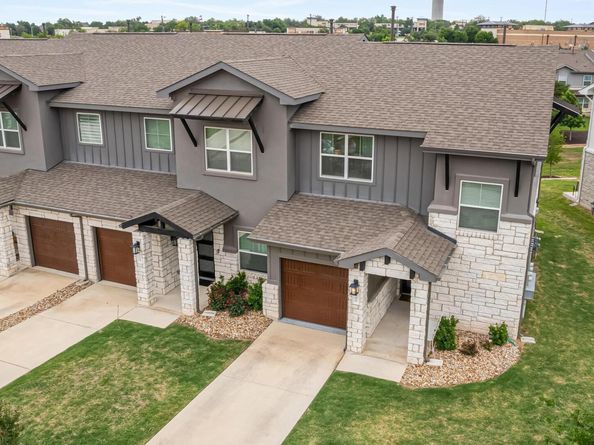 2301 Local Rebel LOOP, Leander TX 78641