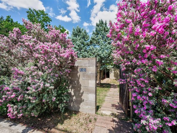 1305 Chestnut Ave, Austin TX 78702