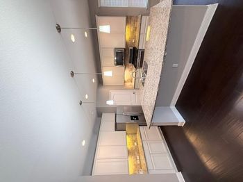 1749 Cactus Mound Dr