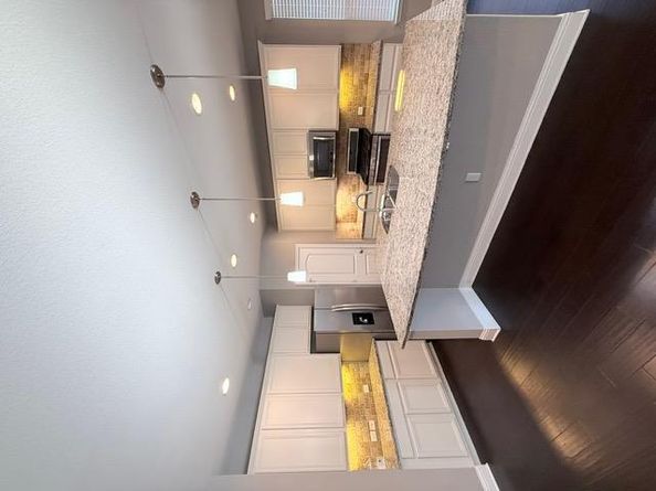 1749 Cactus Mound Dr, Leander TX 78641