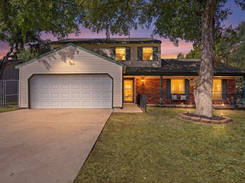 1702 Oakridge DR, Round Rock TX 78681