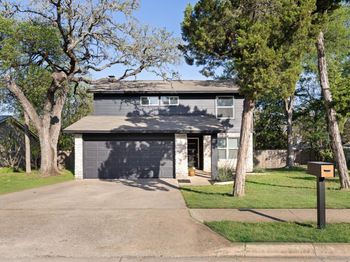 7909 Manassas DR