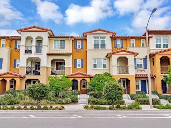 105 Gaia Terrace, Sunnyvale CA 94089