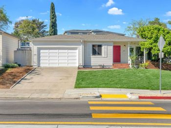 2204 Roosevelt Avenue