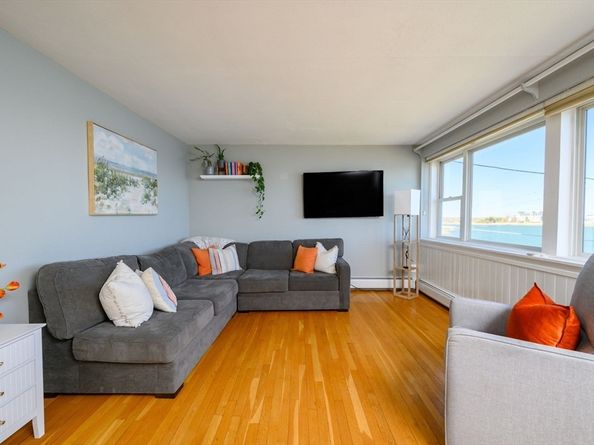 7 Dorchester St 3, Quincy MA 02171