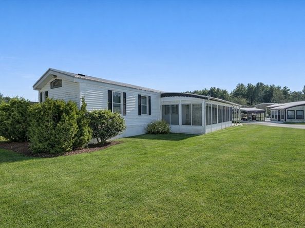 222 Park Circle, Sturbridge MA 01566