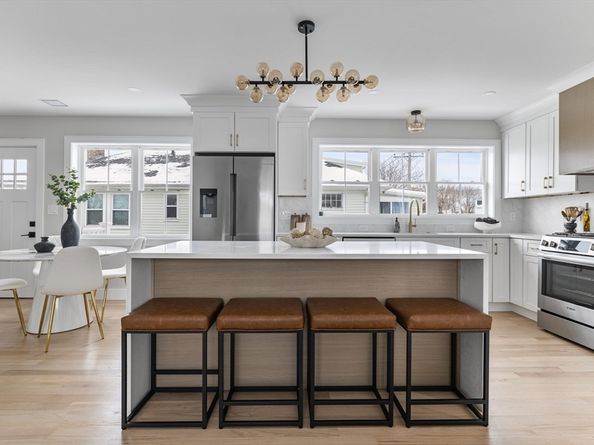 124 Woodruff Ave 124, Medford MA 02155