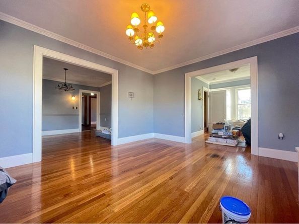 49 Baxter St, Medford MA 02155