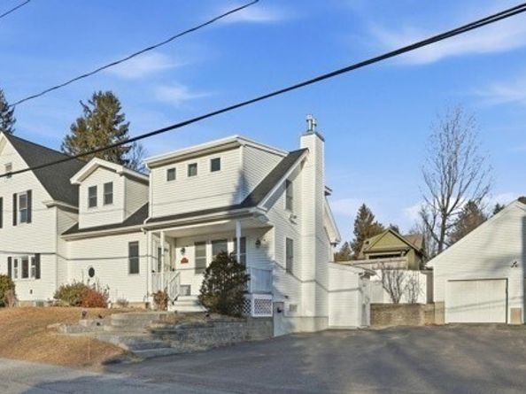 8 Perham Street, Chelmsford MA 01824