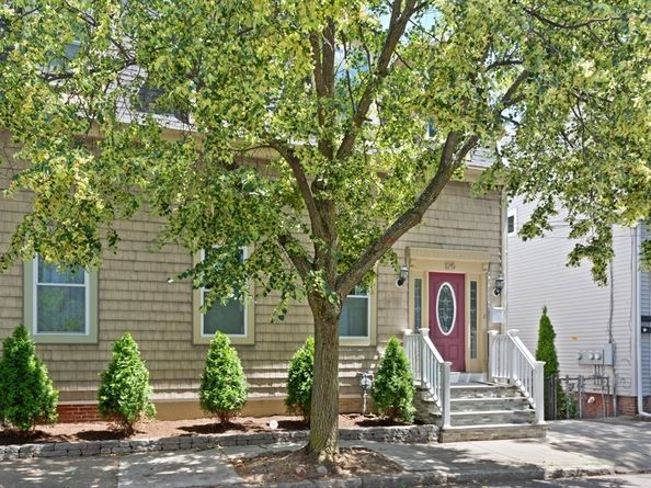 125 Heath St, Somerville MA 02145