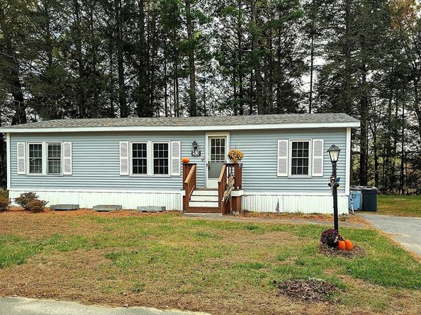 53 Earl, Athol MA 01331