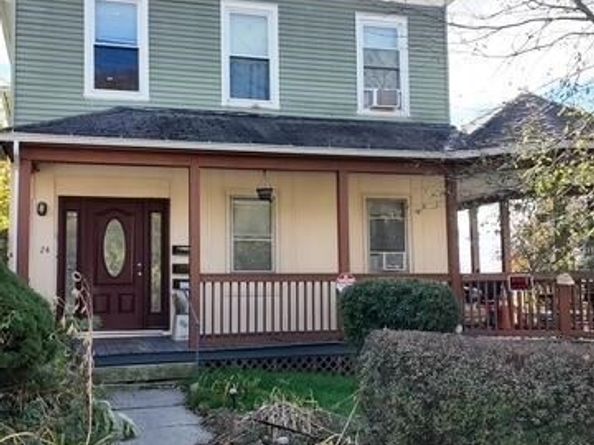 24 Catharine St, Worcester MA 01605