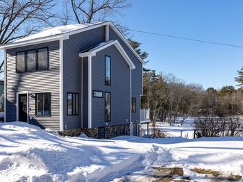 6 Hillside Rd