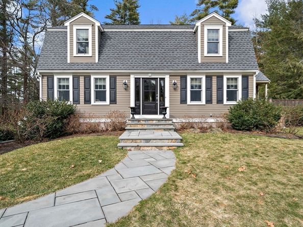 66 Simmons Dr, Duxbury MA 02332
