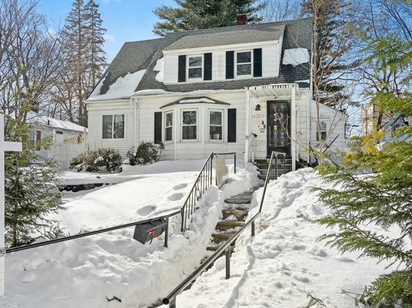 152 Beaverbrook Pkwy, Worcester MA 01603