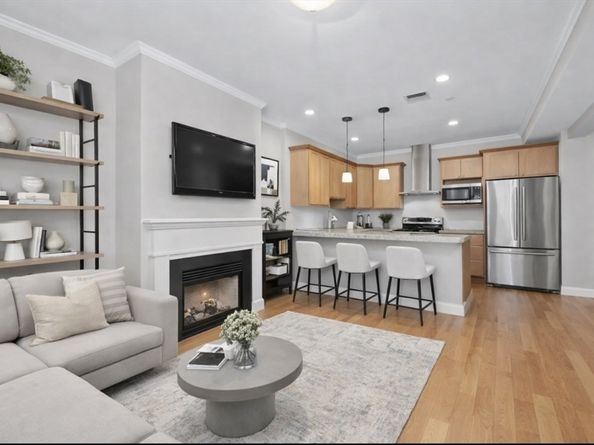 92 St Botolph G, Boston MA 02116