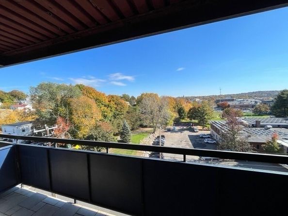 32 Whites Ave D65, Watertown MA 02472