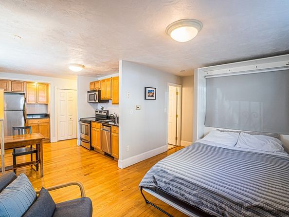 7 Mortimer Pl 2, Somerville MA 02145