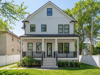 1919 Commonwealth Ave.