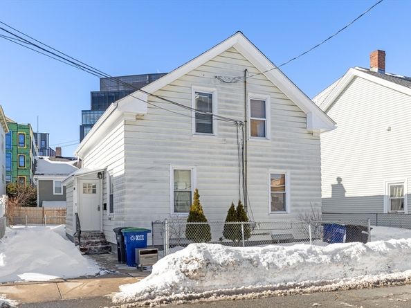 3 Linden St, Somerville MA 02143
