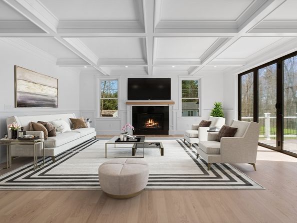 6 Sanders Lane, Bolton MA 01740