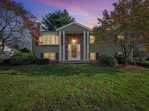 59 Indian Meadow Dr, Northborough MA 01532