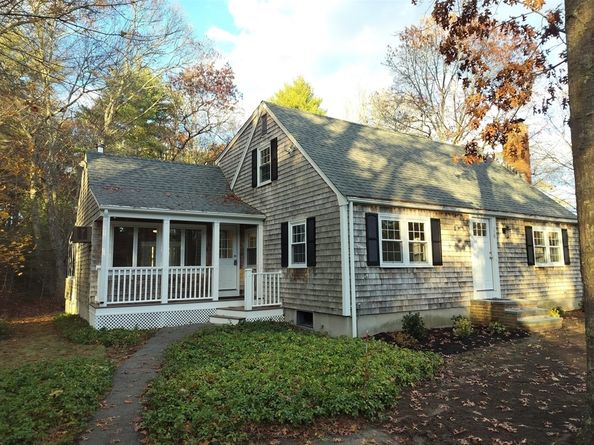 118 Plain St, Pembroke MA 02359