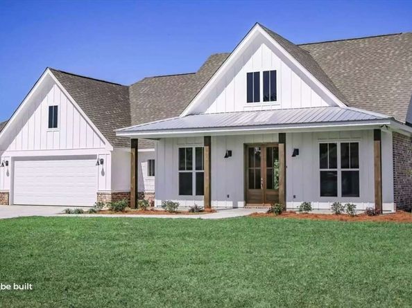 99 Burbank Rd, Sutton MA 01590