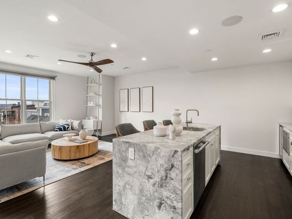 309 E St 0046, Boston MA 02127