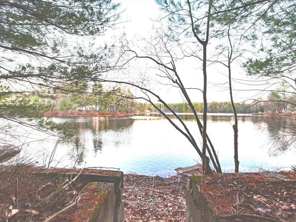 34R Tucker Ln, Sutton MA 01590